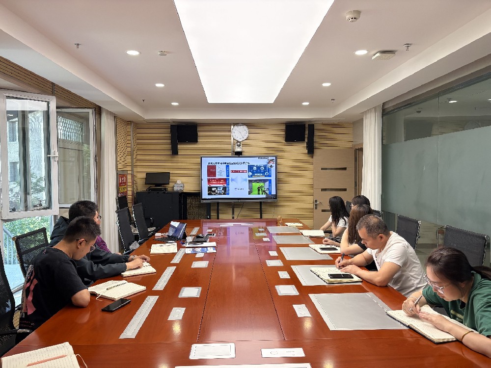 北大青鳥人工智能研究院攜手新疆華遠同創科技有限公司，共啟AI賦能教育新征程